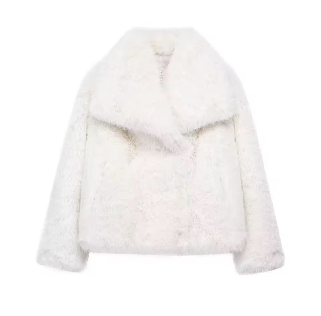 Women’s Cropped Faux Fur Jacket