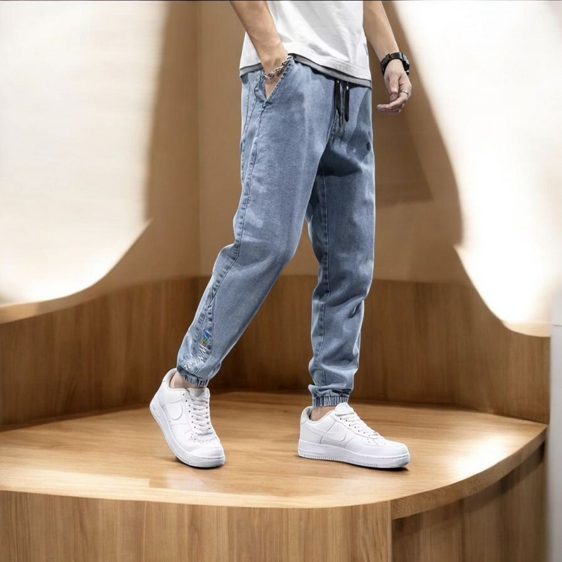 Men’s Cargo Jeans